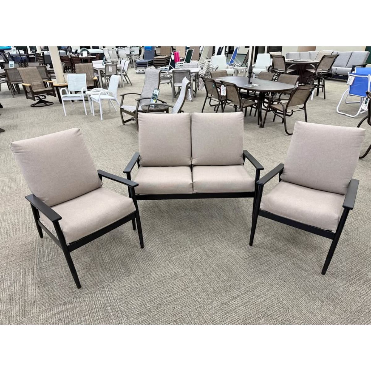 Telescope Casual Furniture Welles Seating Set