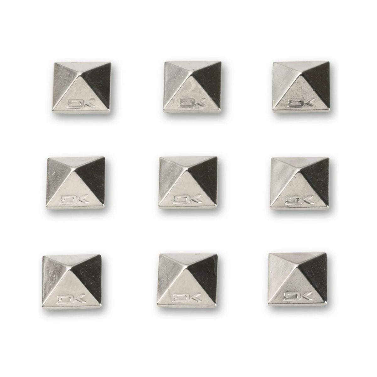 Dakine Pyramid Studs