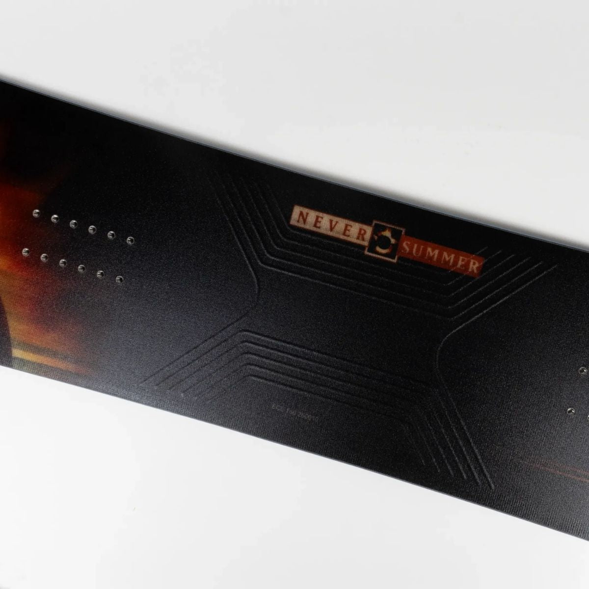 Never Summer Proto T3 Eclipse Mens Snowboard