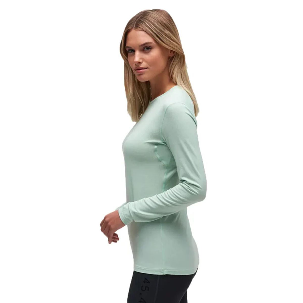 Le Bent Womens Lightweight Base Layer 200 Crew